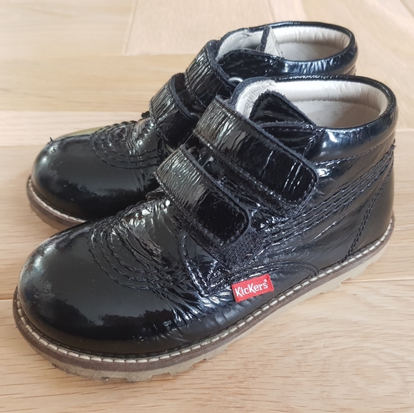 Kickers - Toddler shiny leather boots, size US 8 - Picture 2 of 8